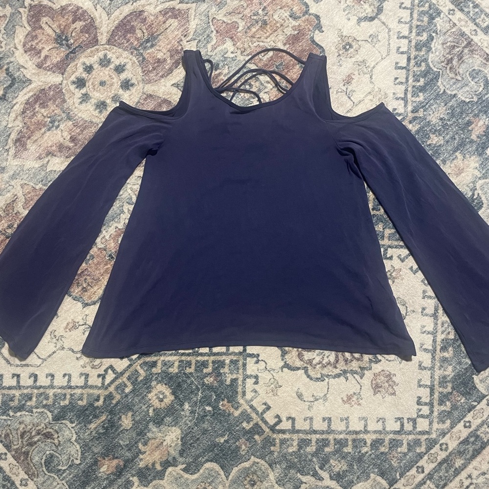 Hollister Women's Dark Blue Cold Shoulder Top